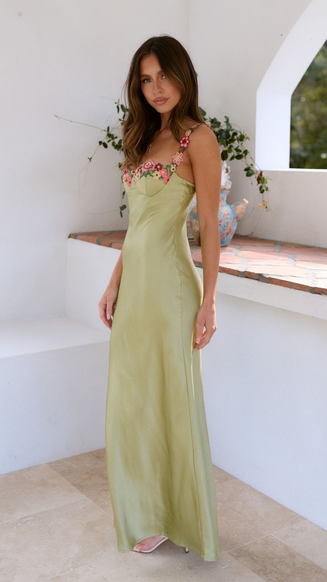 Elsie | Maxi Dress with Flower Detail