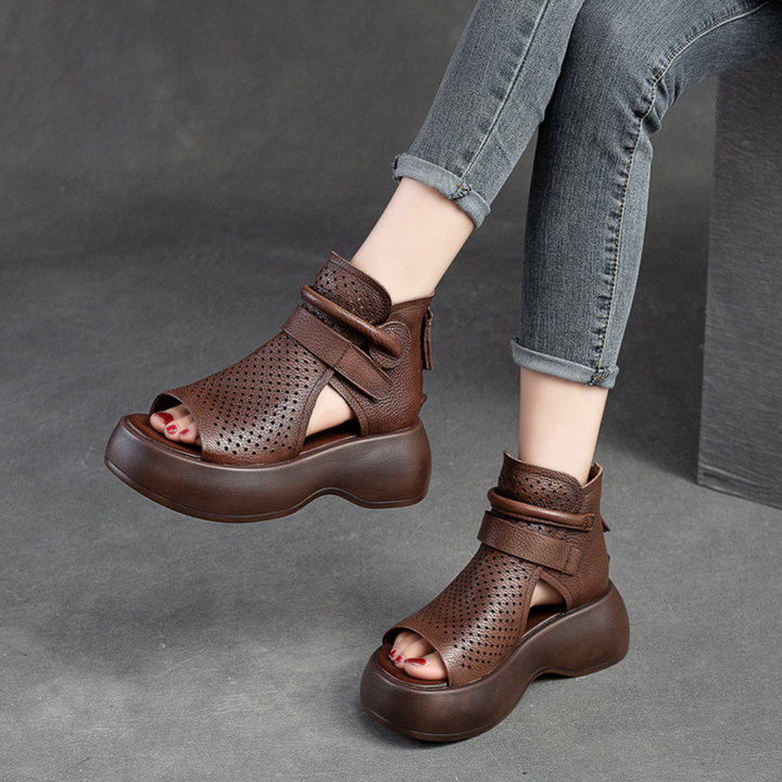 Mose | Orthopaedic sandals